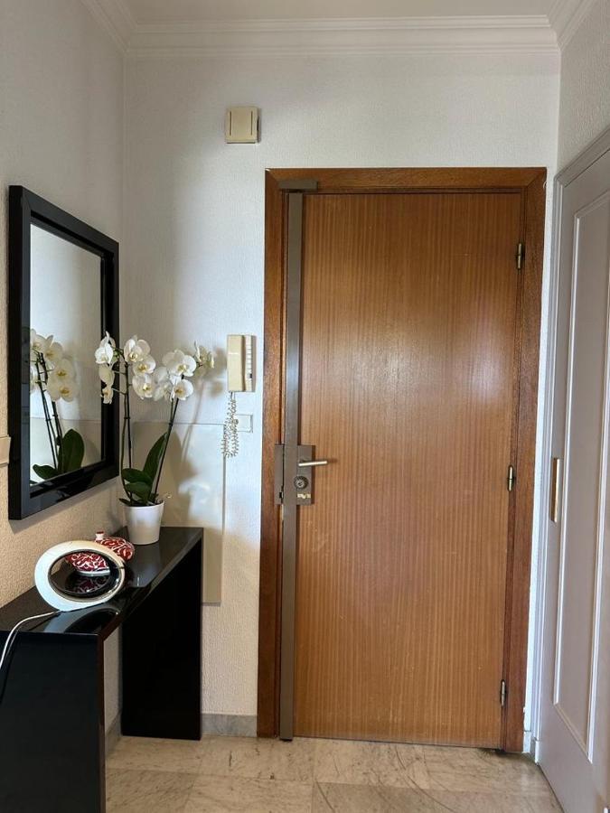 Bel Appartement Avec Vue Mer Villeneuve-Loubet Eksteriør bilde