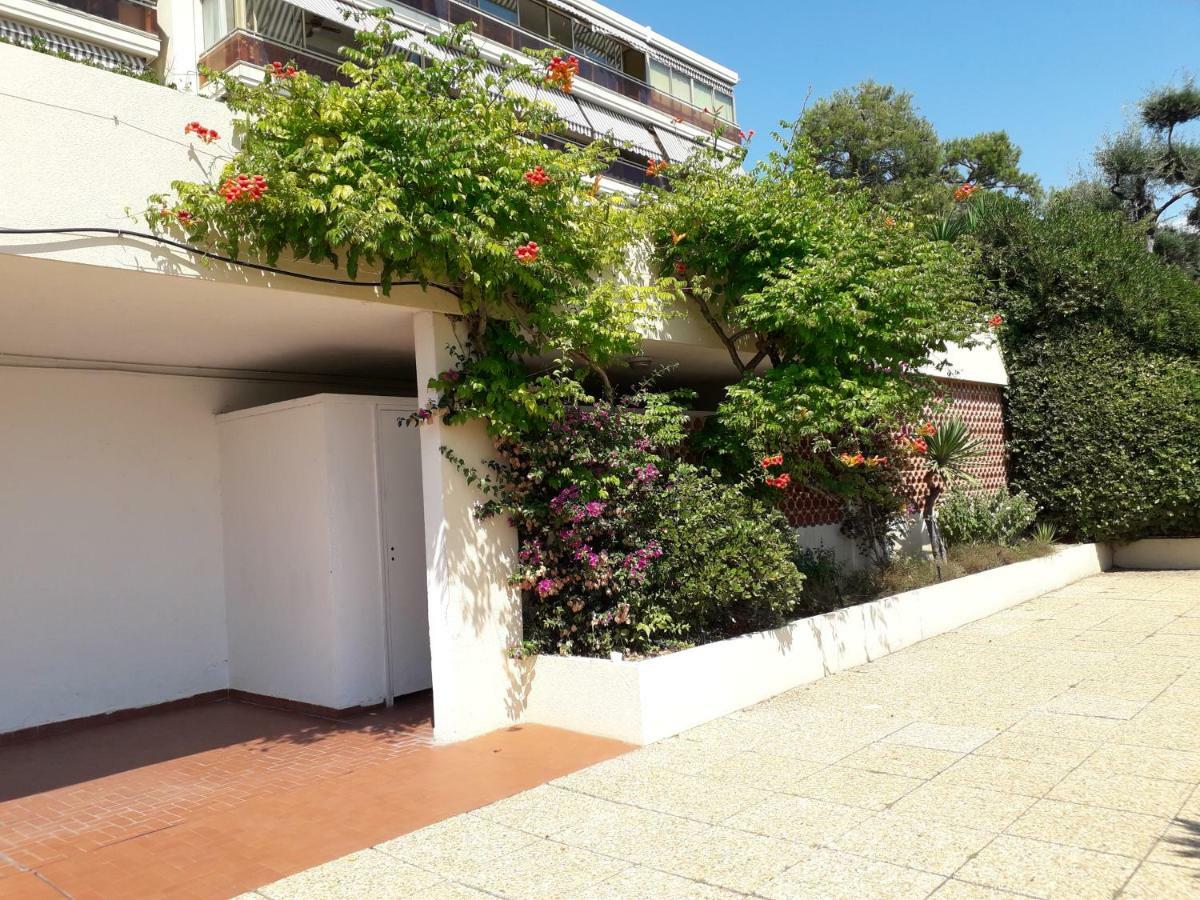 Bel Appartement Avec Vue Mer Villeneuve-Loubet Eksteriør bilde